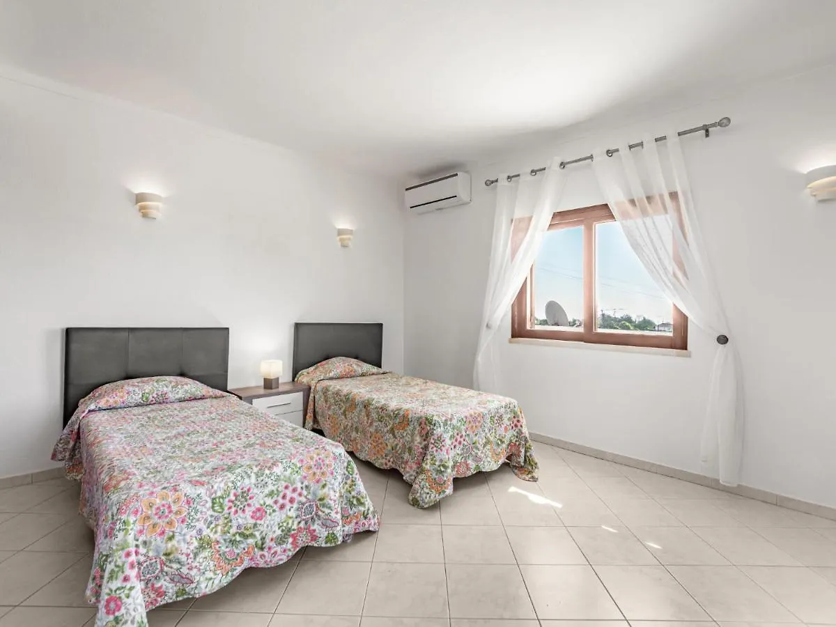 Holiday Home Vivenda Deolinda By Interhome Albufeira